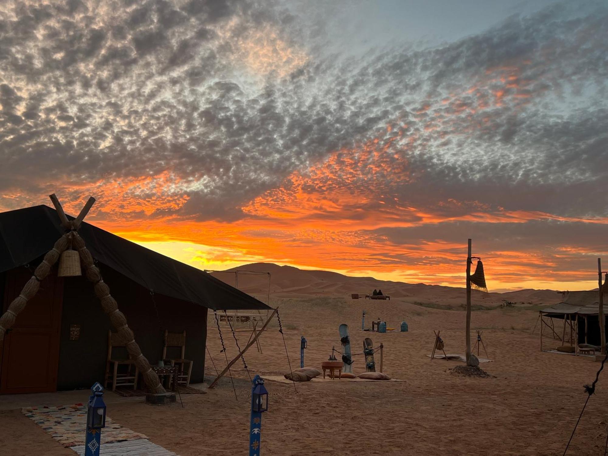 Pueblo Touareg - Private Tents Мерзуга Экстерьер фото