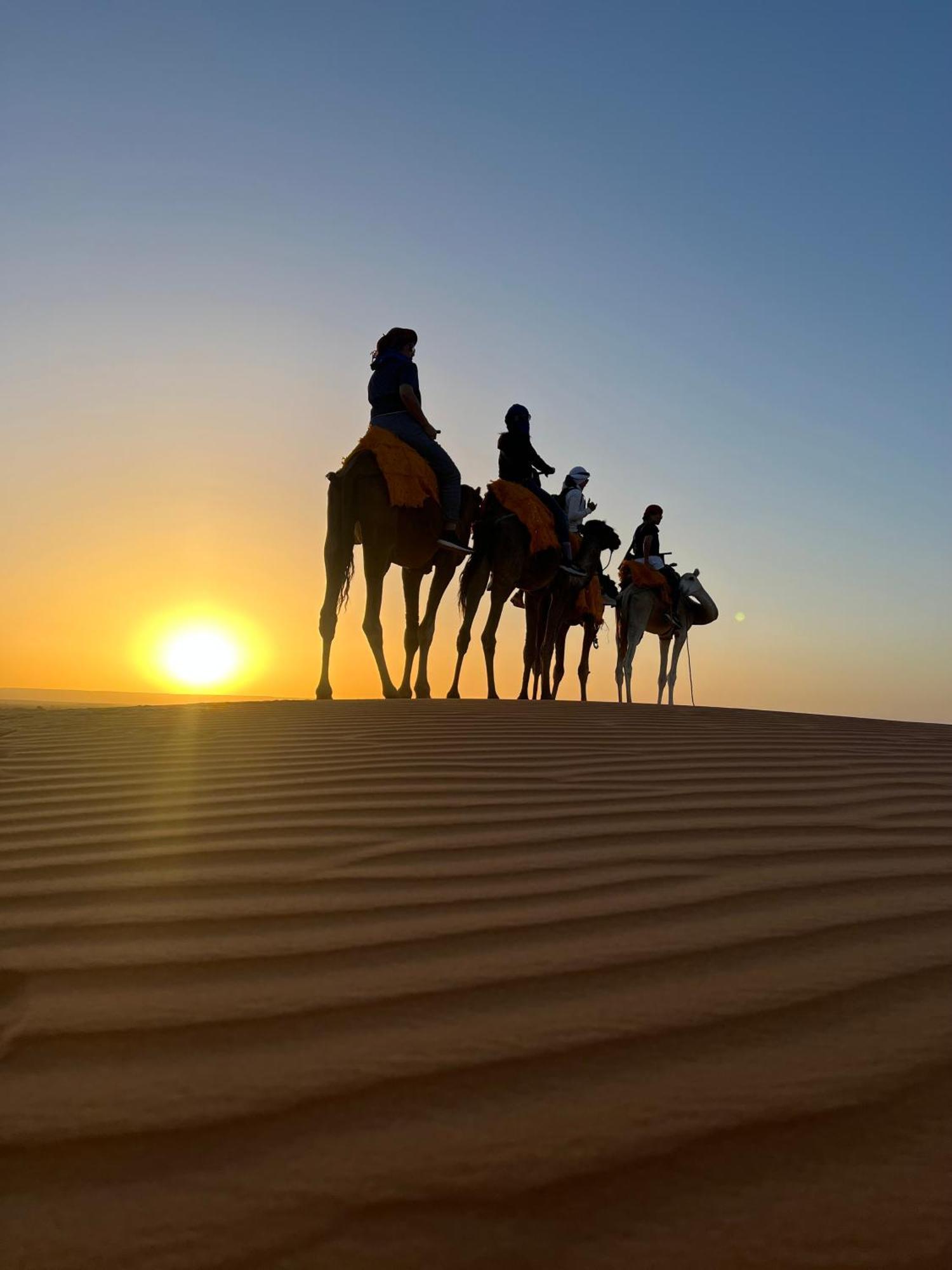 Pueblo Touareg - Private Tents Мерзуга Экстерьер фото